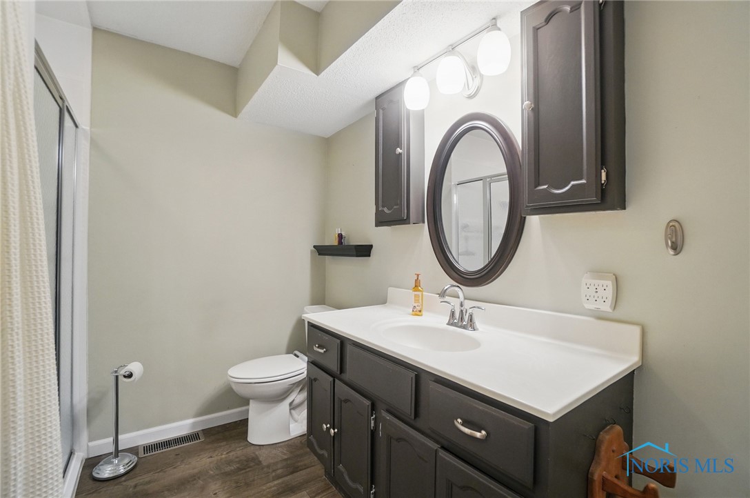 1024 Selby Street, Findlay, Ohio image 13