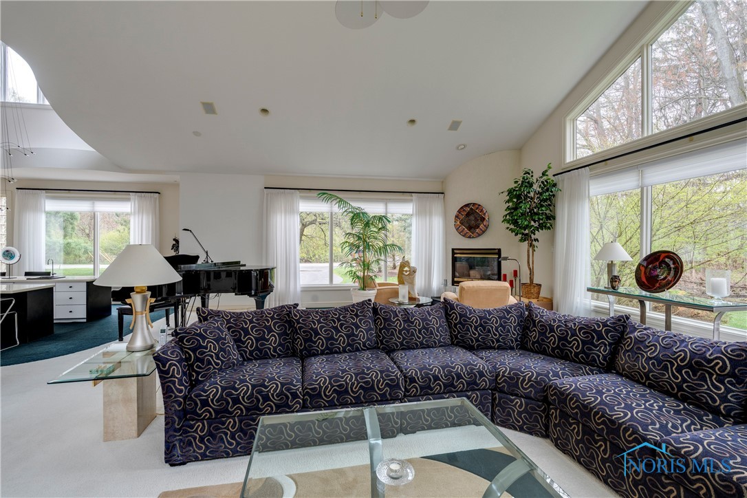 4354 Corey Road, Toledo, Ohio image 4