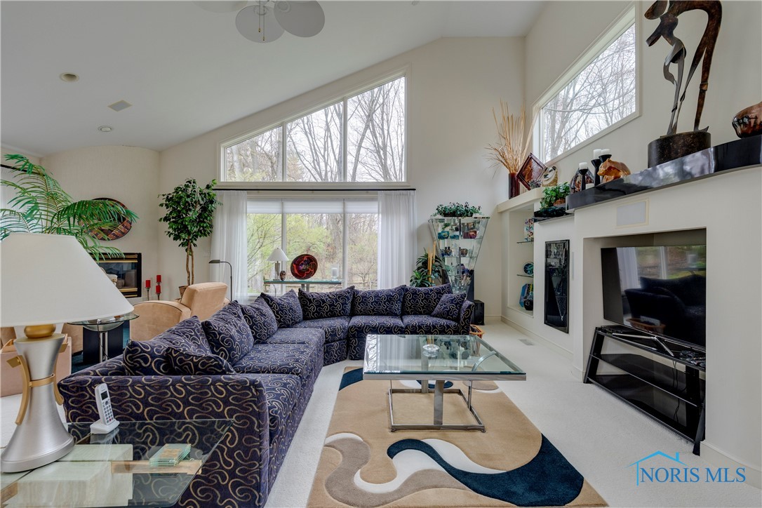4354 Corey Road, Toledo, Ohio image 6