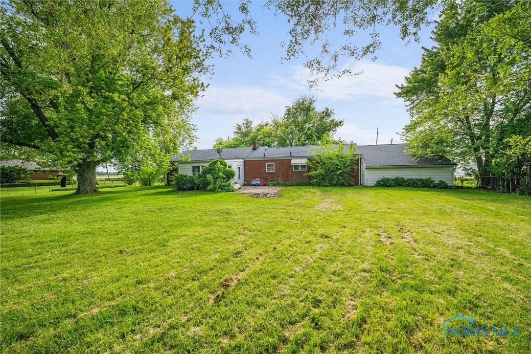 19330 N Dixie Highway, Bowling Green, Ohio image 24