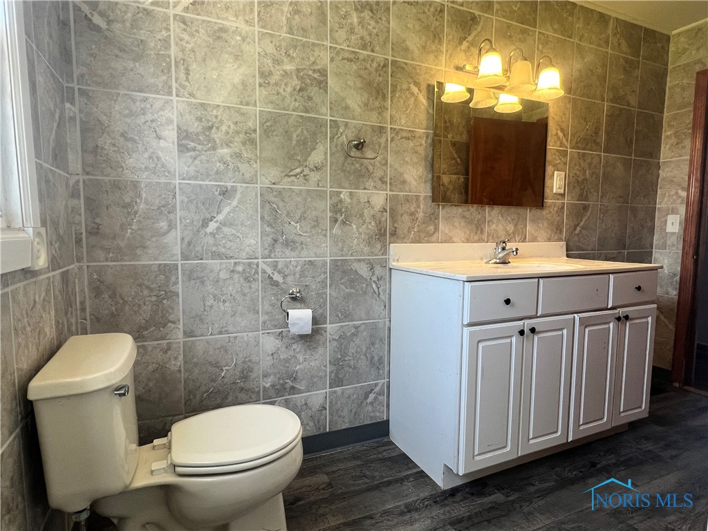 64 Saint Clair Street, Tiffin, Ohio image 12