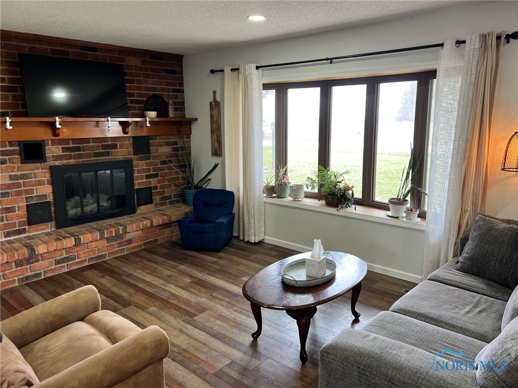 Ohio 45835, United States, 3 Bedrooms Bedrooms, ,1 BathroomBathrooms,Residential,Contingent,93290