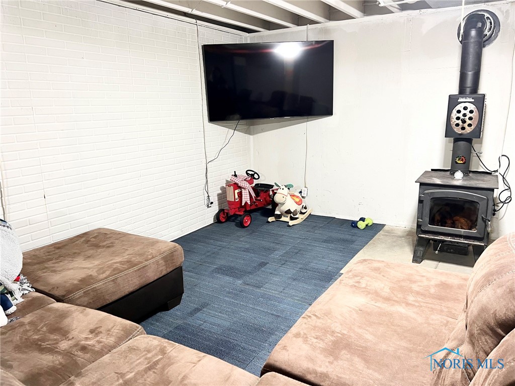 Ohio 45835, United States, 3 Bedrooms Bedrooms, ,1 BathroomBathrooms,Residential,Contingent,93290