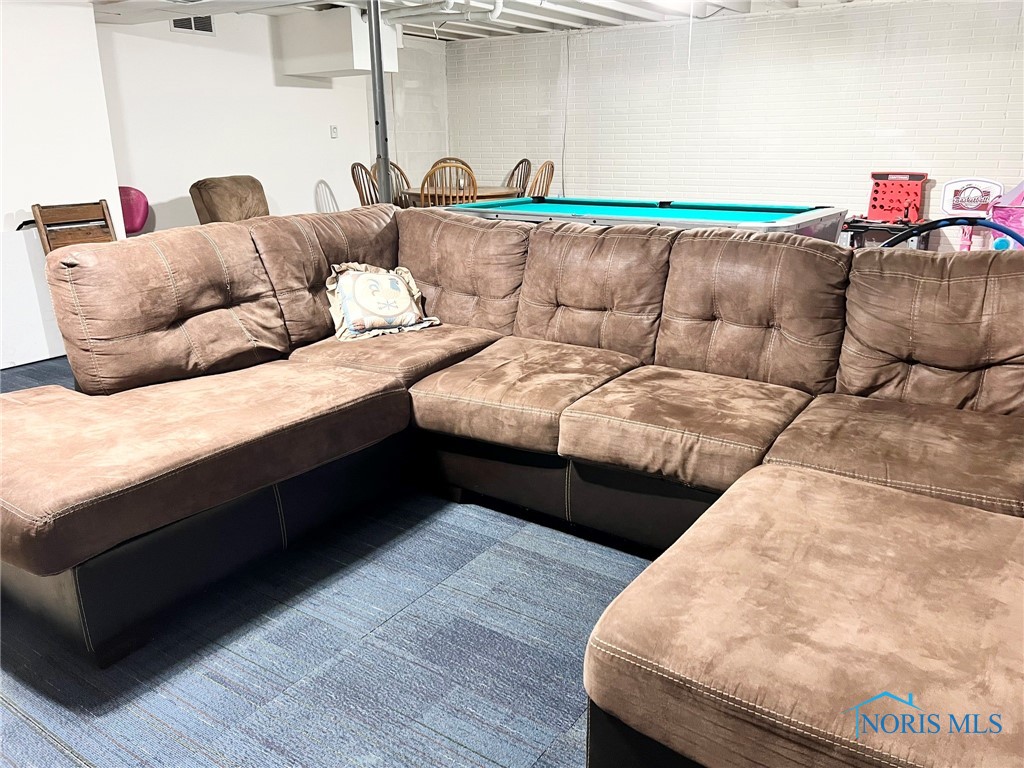 Ohio 45835, United States, 3 Bedrooms Bedrooms, ,1 BathroomBathrooms,Residential,Contingent,93290