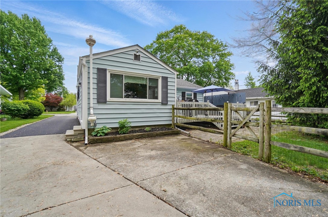 1079 Leith Street, Maumee, Ohio image 34