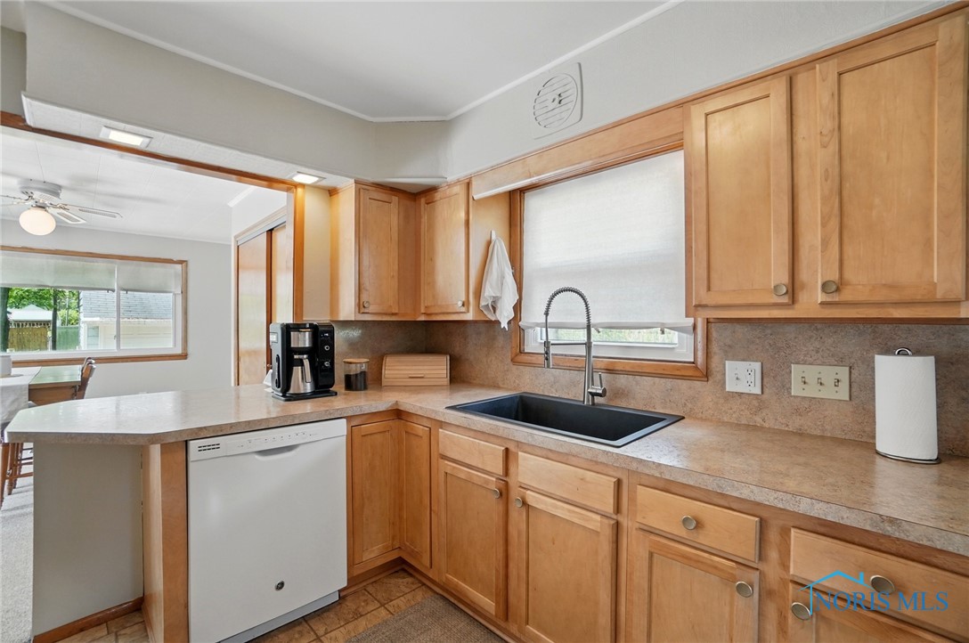 1079 Leith Street, Maumee, Ohio image 12