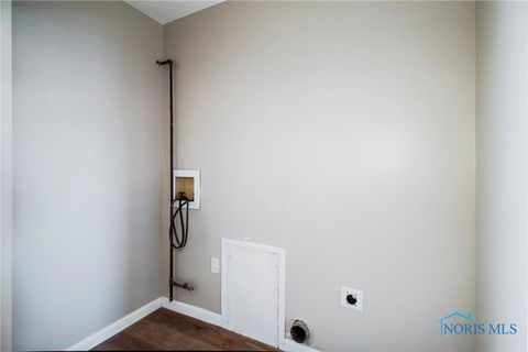 Tiny photo for 5662 Bernath Court #E, Toledo, OH 43615 (MLS # 6137011)