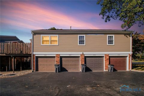 Tiny photo for 5662 Bernath Court #E, Toledo, OH 43615 (MLS # 6137011)