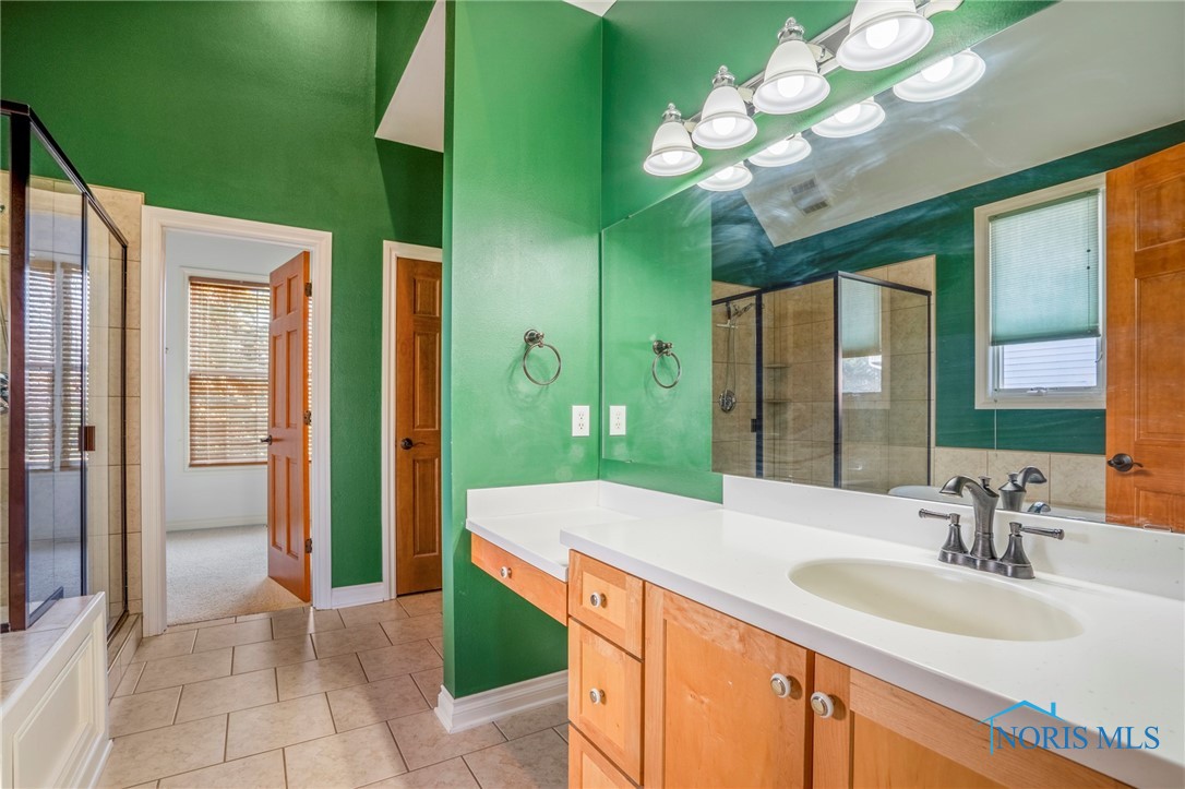 14579 Lake Meadows Drive, Perrysburg, Ohio image 16
