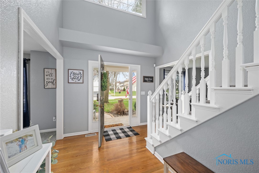 2328 Stonybrook Boulevard, Sylvania, Ohio image 6