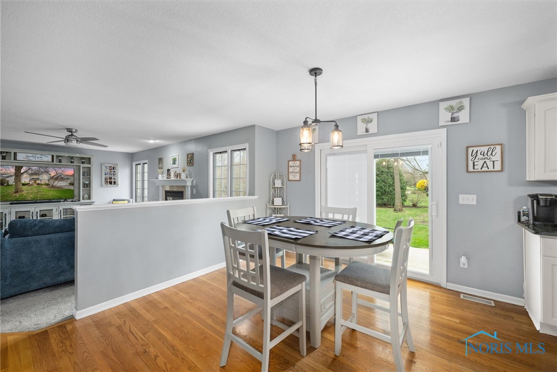 2328 Stonybrook Boulevard, Sylvania, Ohio image 15