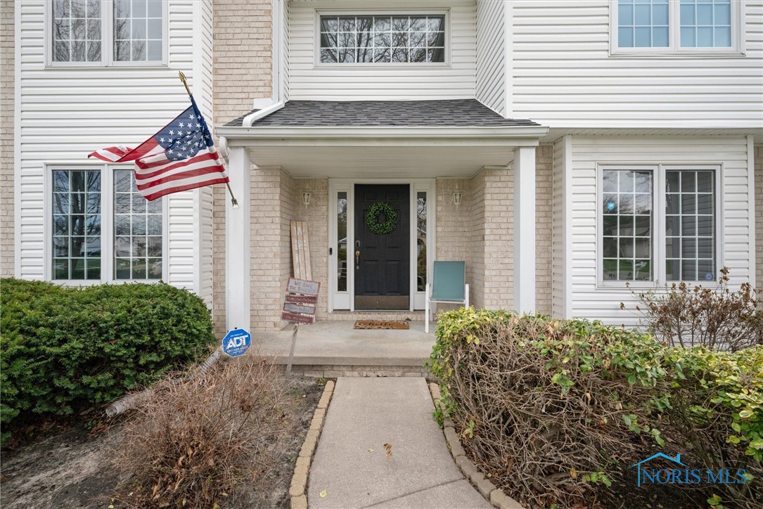2328 Stonybrook Boulevard, Sylvania, Ohio image 5