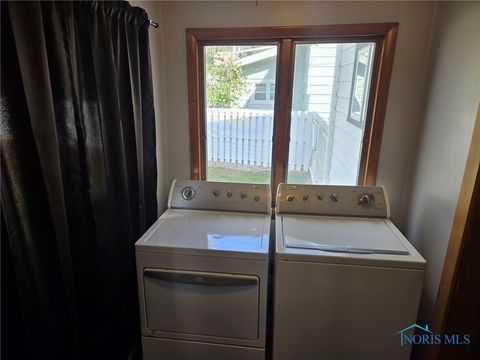 Tiny photo for 342 W Clinton Street, Napoleon, OH 43545 (MLS # 6136878)