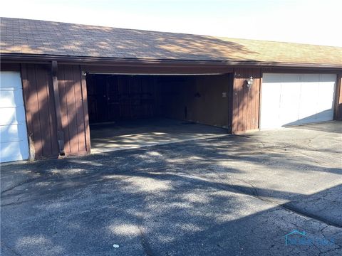Tiny photo for 6636 Kingsbridge Drive #4, Sylvania, OH 43560 (MLS # 6136236)