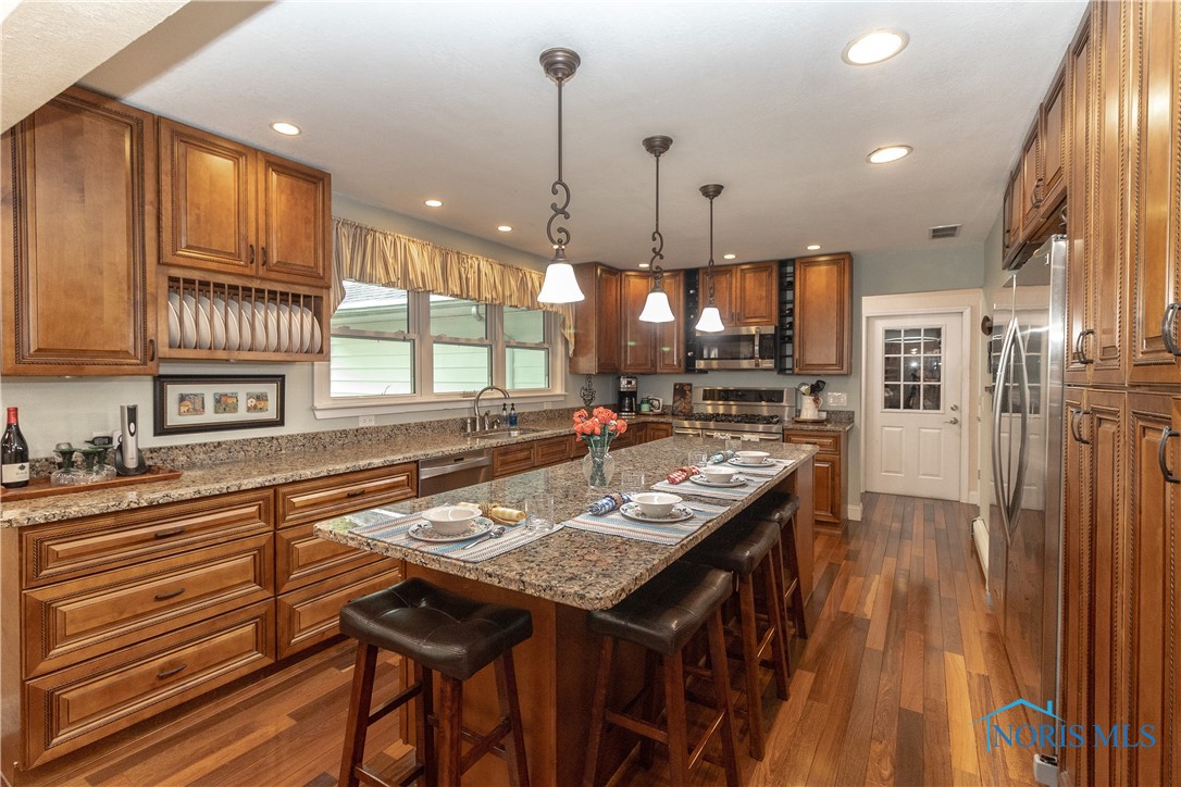 7915 W Bancroft Street, Toledo, Ohio image 14