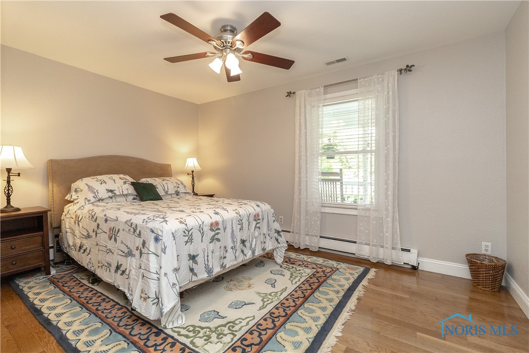 7915 W Bancroft Street, Toledo, Ohio image 30