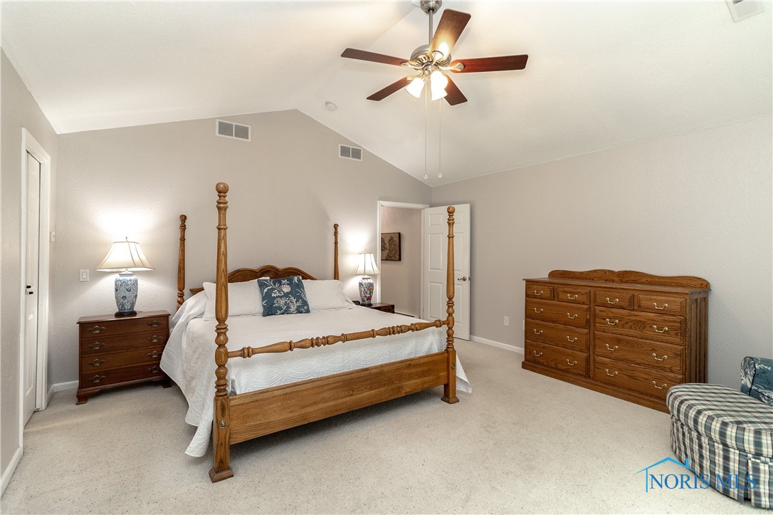 7915 W Bancroft Street, Toledo, Ohio image 20