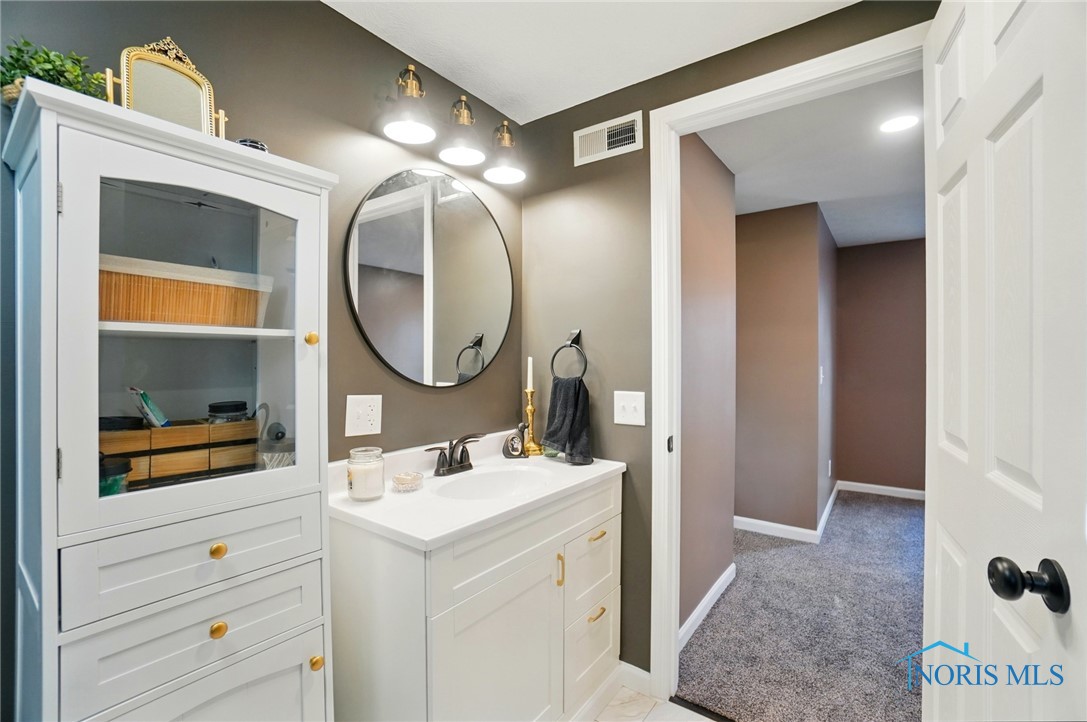 13929 W Portage River South Road, Oak Harbor, Ohio image 37
