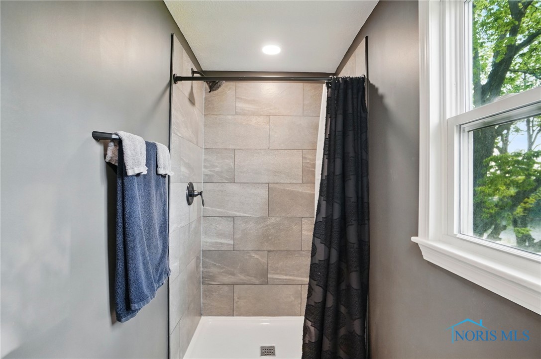13929 W Portage River South Road, Oak Harbor, Ohio image 38