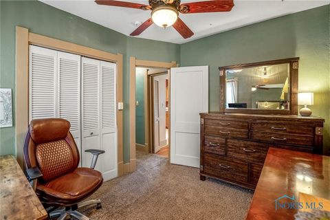 Tiny photo for 206 Colony Road, Rossford, OH 43460 (MLS # 6136914)