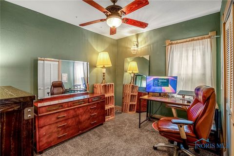 Tiny photo for 206 Colony Road, Rossford, OH 43460 (MLS # 6136914)