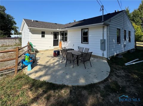 Tiny photo for 1011 Stall Drive, Findlay, OH 45840 (MLS # 6136593)