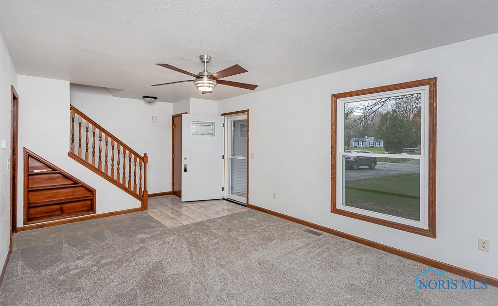 8226 Woodbrier Lane, Grand Rapids, Ohio image 3