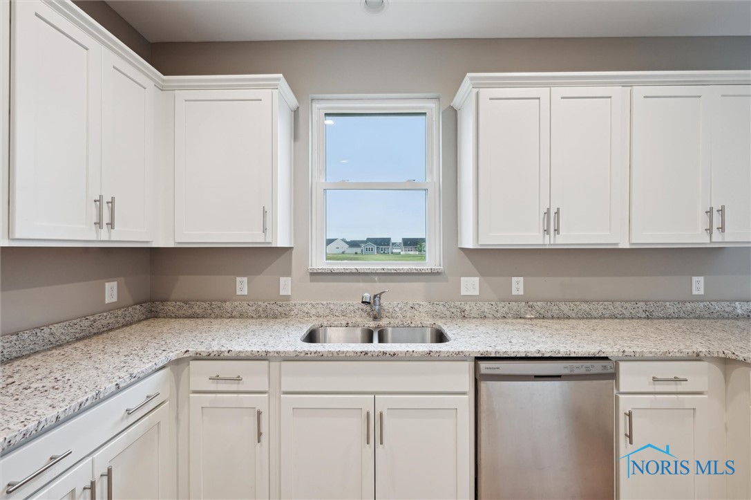 8805 Birchfield Road, Sylvania, Ohio image 14