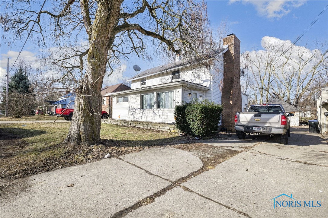 1466 Sunshine Street, Oregon, Ohio image 1