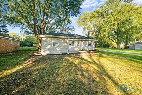 Tiny photo for 552 Wyman Street, Toledo, OH 43609 (MLS # 6136671)