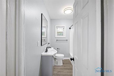 Tiny photo for 552 Wyman Street, Toledo, OH 43609 (MLS # 6136671)
