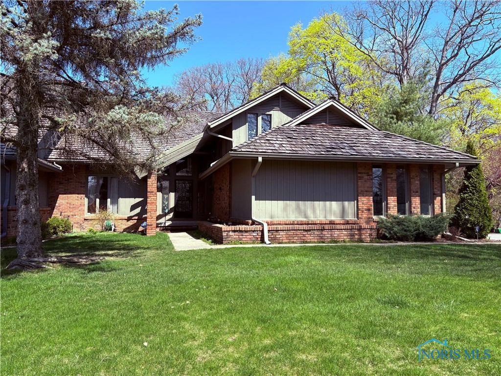 10605 Spring Mill Lane, Perrysburg, Ohio image 1