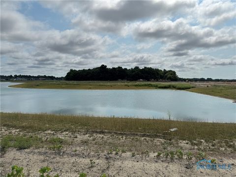 Vacant Land For Sale - 3529 Moonlit Pass Pass<br/> Lucas County, Monclova, OH 43542
