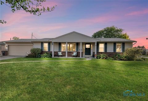Photo of 2214 Angel Avenue, Toledo, OH 43611 (MLS # 6136752)