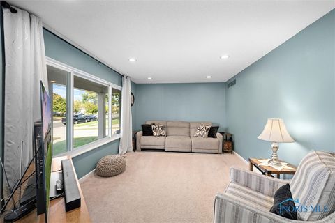 Tiny photo for 2214 Angel Avenue, Toledo, OH 43611 (MLS # 6136752)