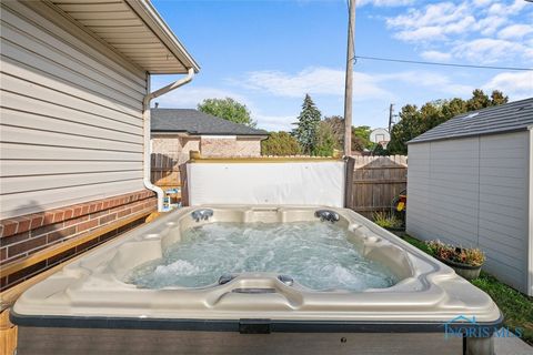 Tiny photo for 2214 Angel Avenue, Toledo, OH 43611 (MLS # 6136752)