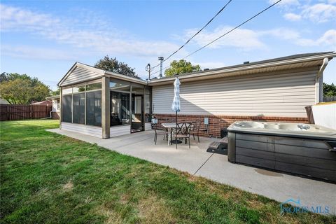 Tiny photo for 2214 Angel Avenue, Toledo, OH 43611 (MLS # 6136752)