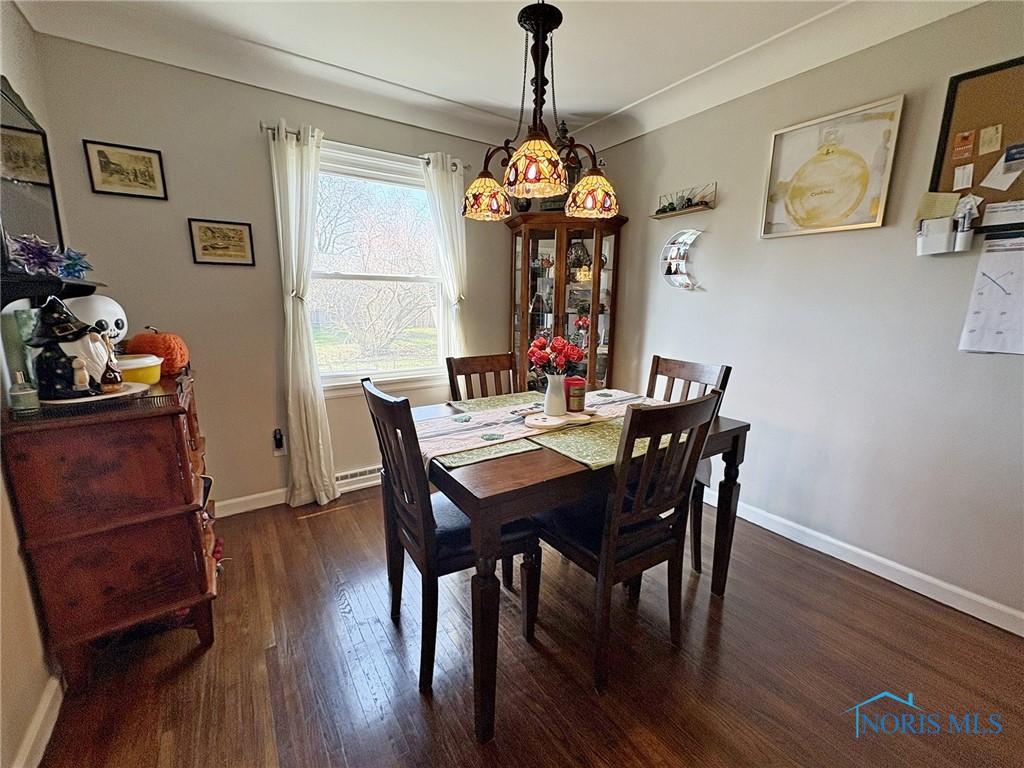 825 Wallace Avenue, Bowling Green, Ohio image 16