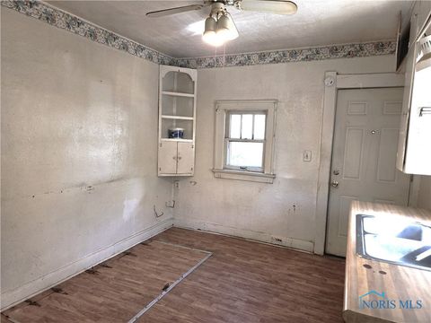 Tiny photo for 3150 Doyle Street, Toledo, OH 43608 (MLS # 6136944)