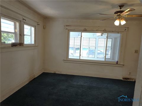 Tiny photo for 3150 Doyle Street, Toledo, OH 43608 (MLS # 6136944)