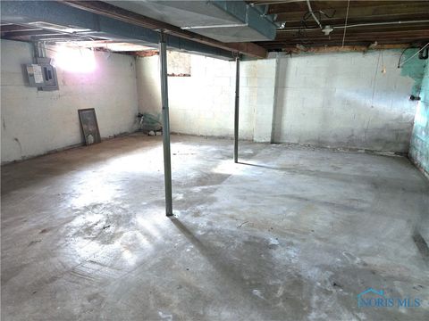 Tiny photo for 3150 Doyle Street, Toledo, OH 43608 (MLS # 6136944)