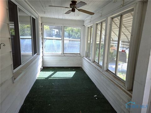 Tiny photo for 3150 Doyle Street, Toledo, OH 43608 (MLS # 6136944)