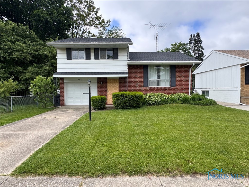 2921 Schneider Road, Toledo, Ohio image 1