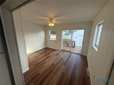 Tiny photo for 741 Cloverdale Road, Toledo, OH 43612 (MLS # 6136421)