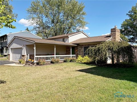 Photo of 614 Pasteur Avenue, Bowling Green, OH 43402 (MLS # 6136984)