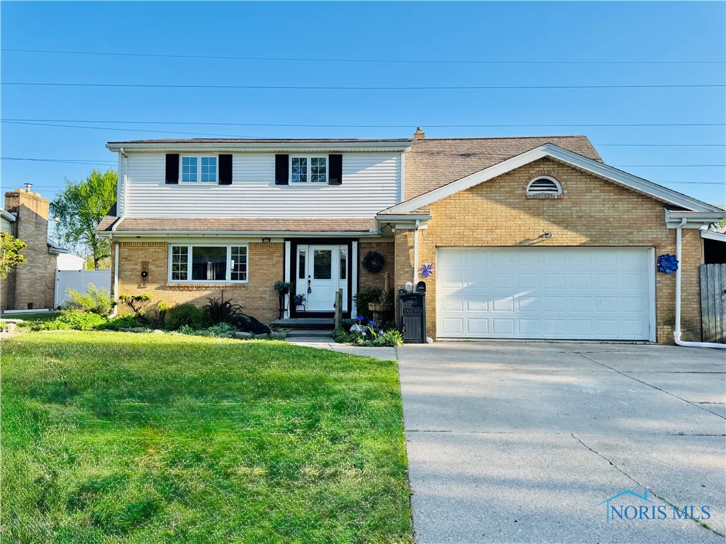 533 Regina Parkway, Toledo, Ohio image 3