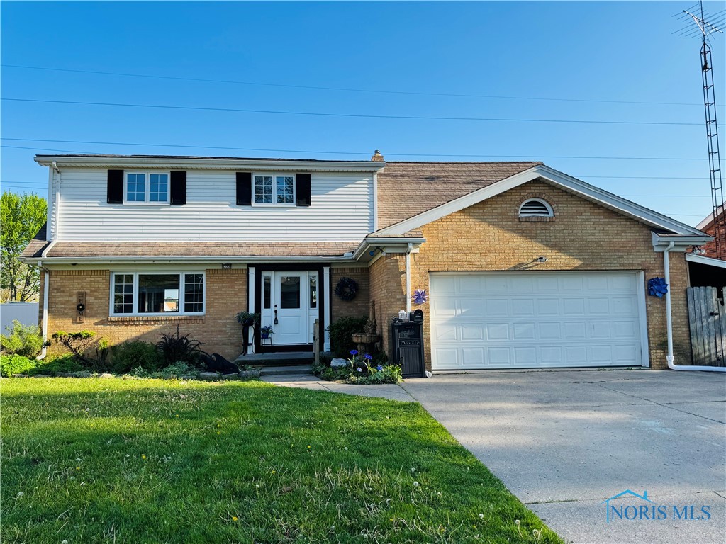 533 Regina Parkway, Toledo, Ohio image 1