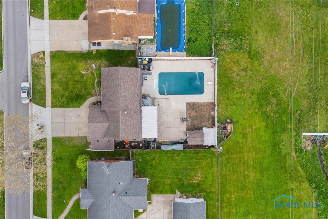 533 Regina Parkway, Toledo, Ohio image 37