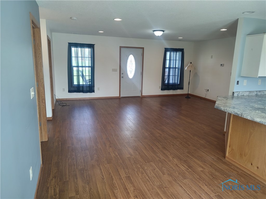 810 W Brown Road, Montpelier, Ohio image 2