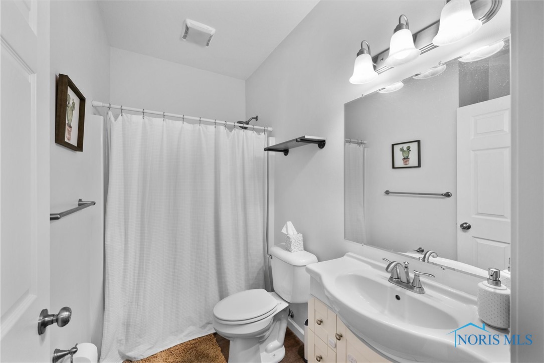 3012 Camelot Drive, Oregon, Ohio image 28